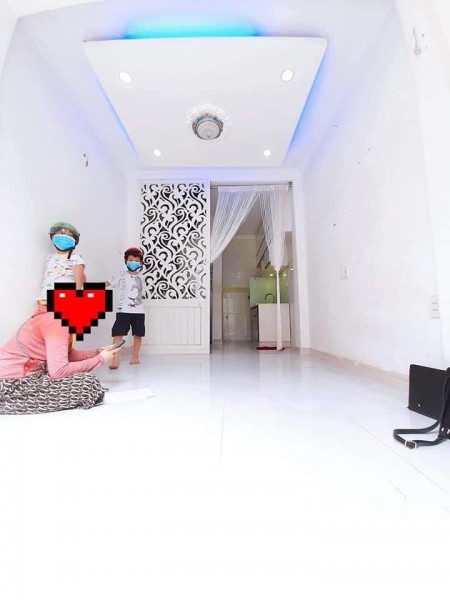 Phan Văn Năm Quận Tân Phú dtsd 40m2 hẻm xe hơi giá chỉ 1tỷ8