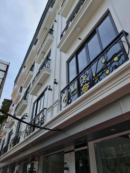 Đi đến slide 2