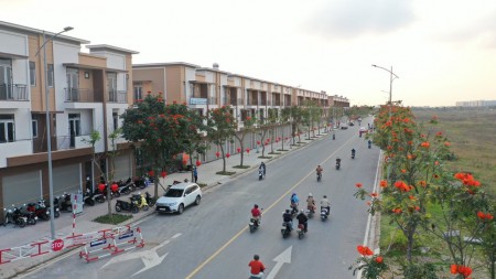 Đi đến slide 2