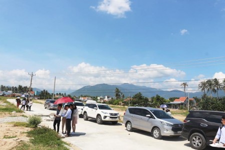 Đi đến slide 2