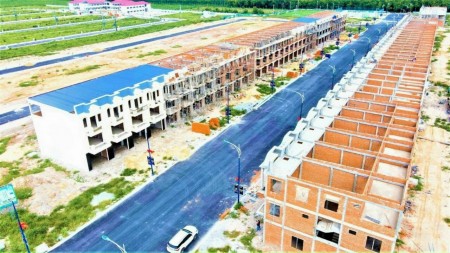 Chỉ với 800tr được sở hữu ngay căn ShopHouse tại Thăng Long Central City