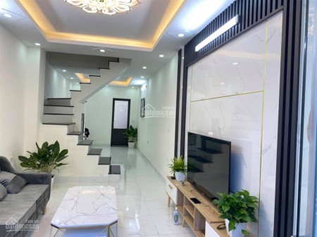 Chính chủ bán nhà Thụy Khuê diện tích 37m2 ô góc 2 mặt tiền giá hơn 3tỷ