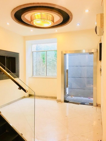 Bán gấp nhà 292/1A Cao Thắng, Phường 12, Quận 10, 3 Lầu 56m2 giá chỉ 7 tỷ 9 Ở ngay TLCC MTG