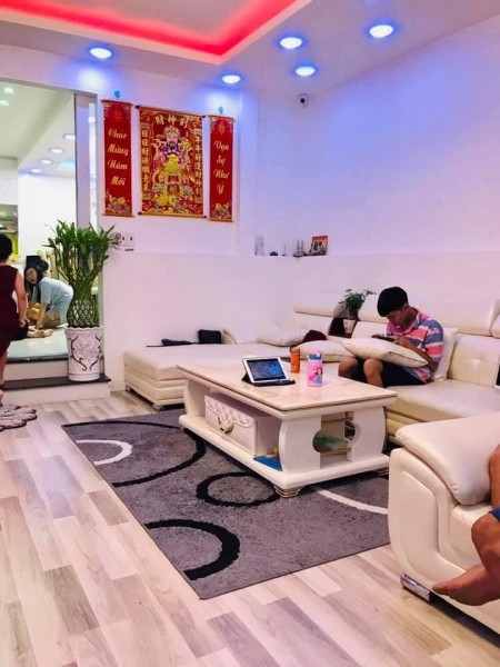 Bán nhà Quận 3 Trần Quốc Thảo Giá Sốc 8.6 tỷ hẻm 6m Hẻm Thông hiếm. 0856010313