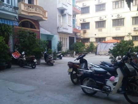 Bán nhà Trung Văn ô tô vào nhà nguyên căn diện tích 38m x 5 tầng giá 4.7 Tỷ ( Có thương lượng)