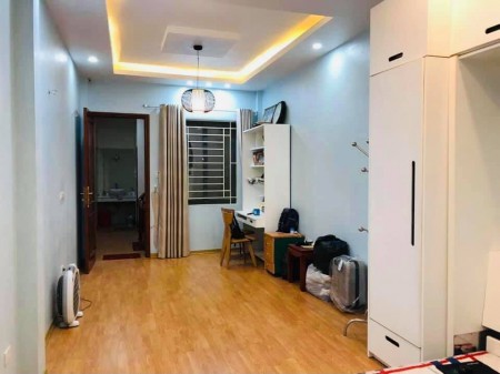 Bán nhà Khương Thượng, Đống Đa, nhà đẹp, ngõ thẳng, full nội thất, 42m2 x 5T, giá 4 tỷ 64. LH 0966456918