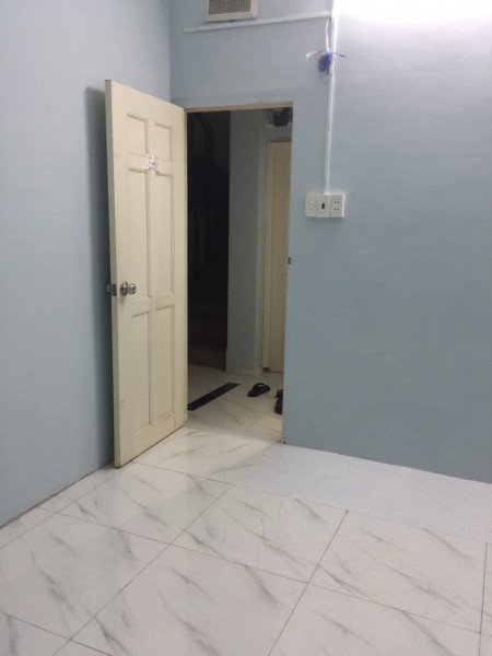Cho thuê phòng 2,5tr/th. Phòng trọ 18m2 có cửa sổ Tô Hiến Thành, Quận 10