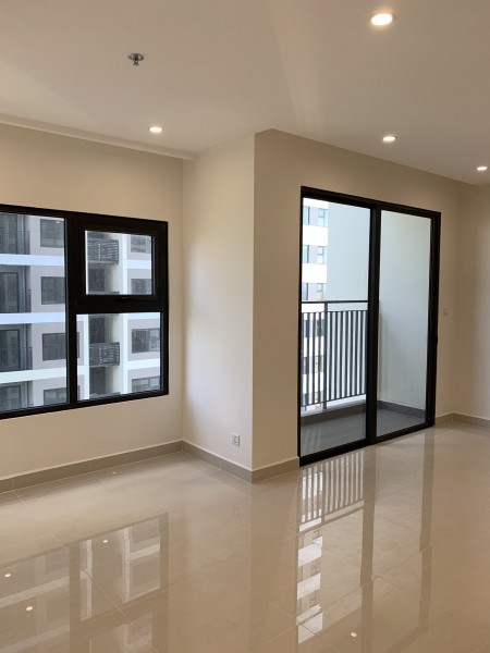 Chính chủ bán căn hộ 2PN 2VS + 1 Vinhomes Smart City Quận Nam Từ Liêm