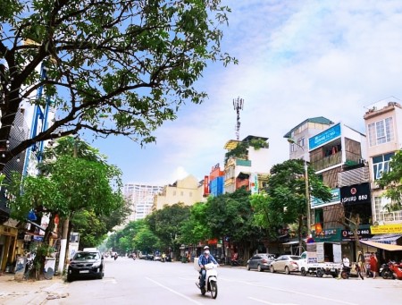 Bán Nhà Mặt Phố Hai Bà Trưng Quận Hoàn Kiếm vỉa hè, dt 70m2 mt 3.5m giá 28 Tỷ.