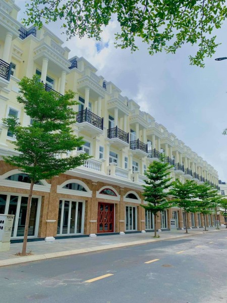 Đi đến slide 8