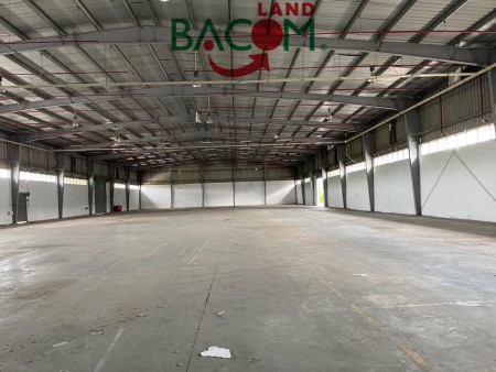 Bán nhà xưởng dt 2,4 hecta, góc 2 mặt tiền đường lớn KCN Nhơn Trạch 3, Xã Long Thọ