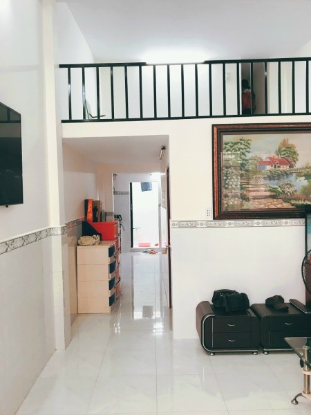 Bán nhà đường Thạnh Xuân 11, Quận 12, nhà mới, xem sổ khi cọc, diện tích 50m2,