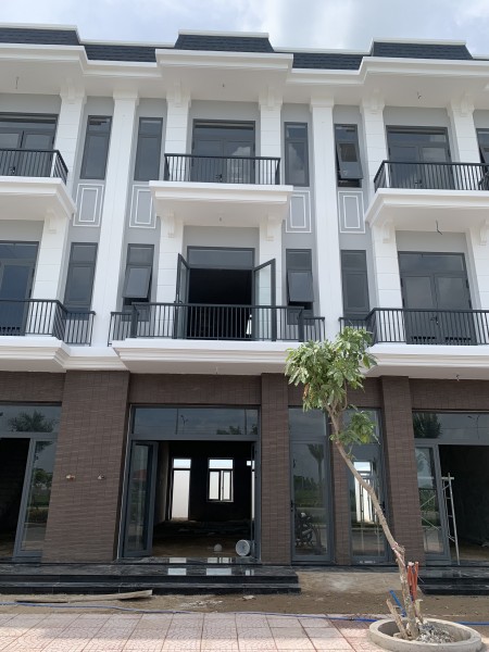 Shophouse Mặt Tiền Đường Đoàn Nguyễn Tuấn - Bình Chánh, Giá 4,5 tỷ .
