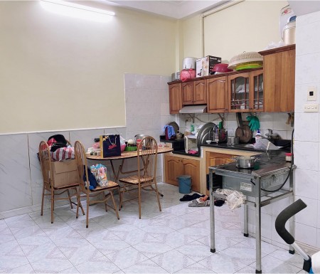 Bán đất lô góc, ngõ nông, phố Phan Kế Bính 36m2 x 4.2m, giá chỉ 2.8 tỷ