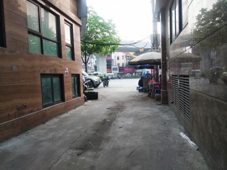 Bán nhà Cầu Giấy. Cầu Giấy, 68 m2, Mặt tiền 6 m, 6,2 Tỷ