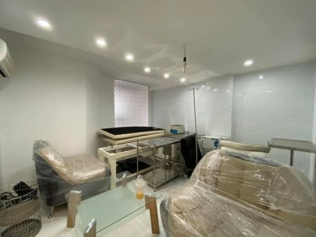 Mặt tiền Bàn Cờ p3 quận 3, 60m2, 5 tầng, 9pn, kinh doanh đa ngành nghề