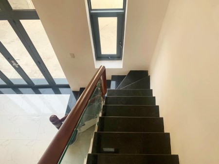 Đi đến slide 8