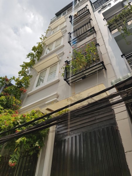 Căn hộ dịch vụ 10 phòng cho thuê đã có sẵn full phong, dòng tiền hàng tháng cực tốt