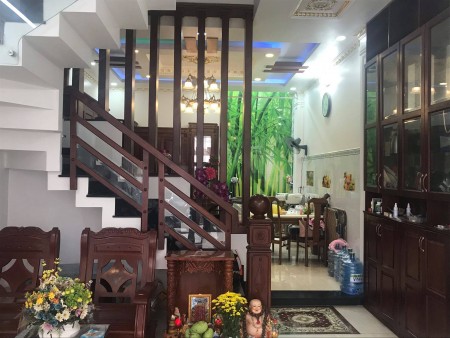 75m2 nở hậu. nhà 3 tầng cực đẹp Gò Vấp chủ ở kỹ tặng hết nội thất, giá 6.5 tỷ