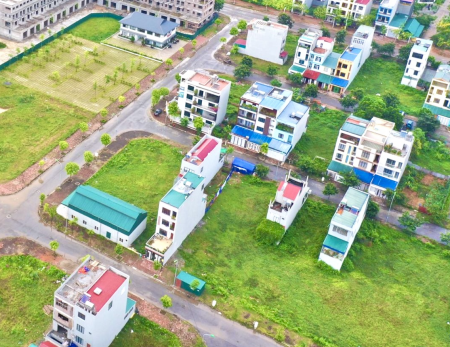Bán lô mặt tiền 6m sổ đỏ cá nhân đường 36m, ngay sát trung tâm hành chính mới