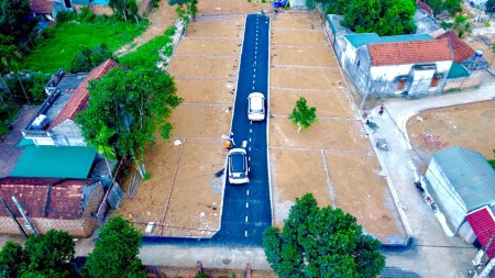 Tặng ngay 2 chỉ vàng cho khách đặt mua Lô đất ngay sát Công Nghệ Cao Hòa Lạc, dt 70m2, Sẵn sổ đỏ
