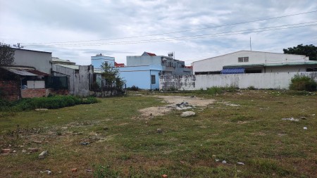 Dự kiến tháng 7 này cả gia đình em sẽ chuyển về quê cần bán gấp