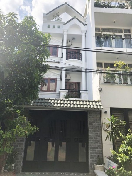 Cần tiền bán gấp nhà phố khu dân cư Nam Long Phú Thuận, Quận 7, pháp lí riêng