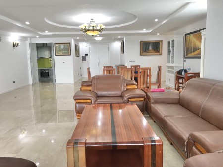 Bán 267m2 tại L2 Thelink Ciputra, 4 ngủ, full nội thất, mới đẹp. Giá liên hệ 0973781843 Ánh.