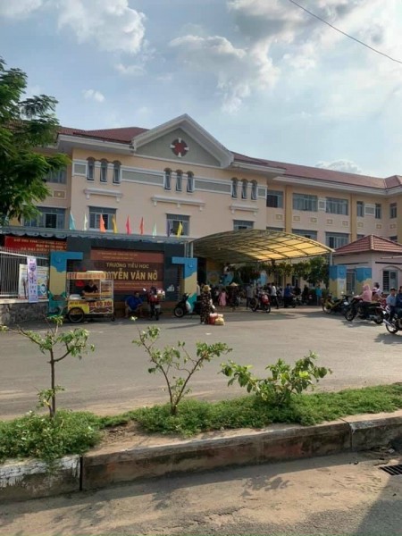 Đi đến slide 4