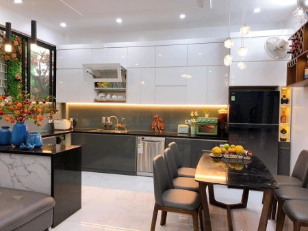 Cần bán Quang Trung, Hà Đông hơn 5,x tỷ Vỉa Hè 100m2 mt 5m 2 tầng cho thuê