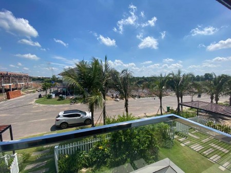 Nhà Mặt Phố Ba Đình, 9 tầng Thang Máy x 70m2, Giá hơn 16 tỷ. Lh 0982760806