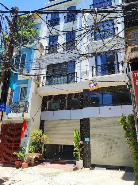 Cần tiền bán gấp nhà phố Bằng Lệt, gara ô tô, 6 tầng, full nội thất xịn chỉ nhỉnh 6 tỷ