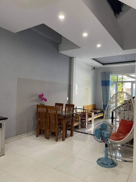 Đi đến slide 1
