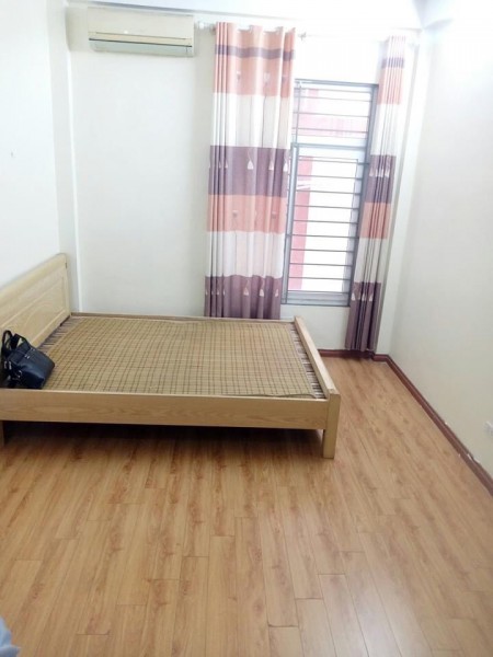Bán nhà trung tâm Đống Đa, gần phố nhà đẹp dt 19m2, 5 tầng, giá chỉ 2.1 tỷ