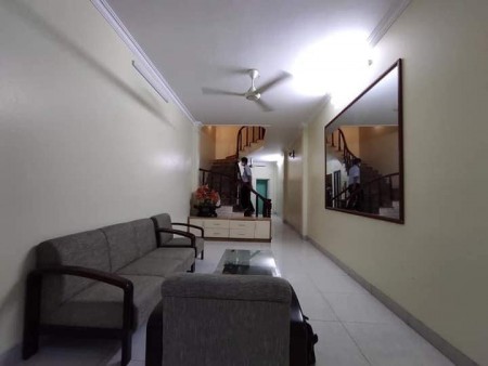 Nhà đẹp Nguyễn Sơn Quận Long Biên, dân trí cao, an sinh đỉnh dt 49m2 giá nhỉnh 4 tỷ