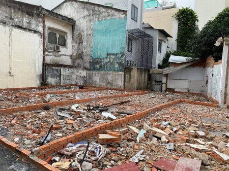 Bán đất phân lô Nguyễn Đình Chính Phường 11 tiện xây mới, giá 5.5 tỷ