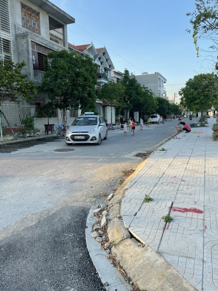 Quảng Hưng Central Point đất nền có sổ đỏ tài chính 1-2 tỷ, quà tặng lên đến 90tr/lô