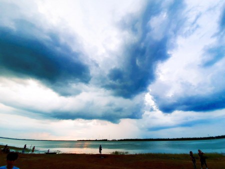 Bán Đất View Hồ Dầu Tiếng Cách Đúng 500m Cực Đẹp, khu dân cư khá đông