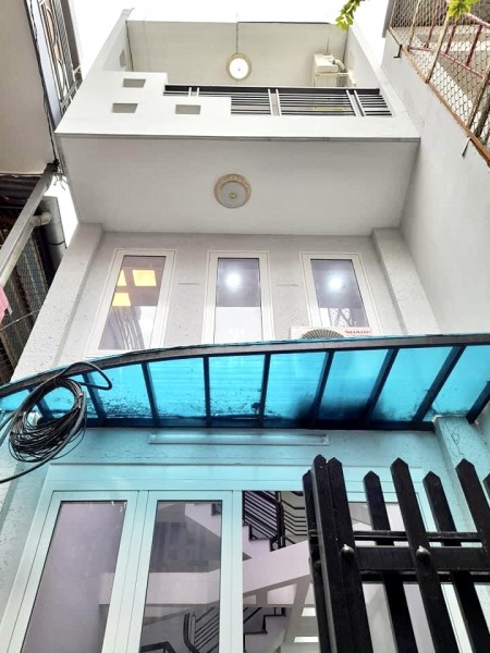 Bán nhà Huỳnh Văn Bánh, nở hậu tài lộc, dt 36m2 chỉ nhỉnh 4 tỷ
