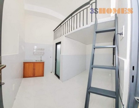 Cho sinh viên thuê phòng có gác giá chỉ 3tr3 gần chợ Hạnh Thông Tây