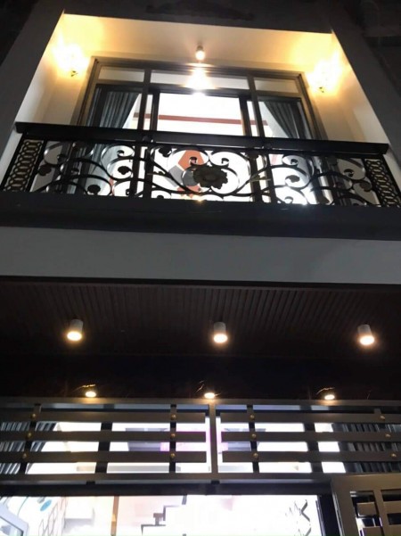 HXH Phan Huy Ích P12 GV dt 3,5x9m giá chỉ 3,35 tỷ TL.