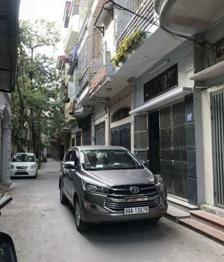 Bán nhà Tân Mai, diện tích 55m2, giá chỉ 3.15 tỷ, ô tô đổ cửa, không có căn thứ 2