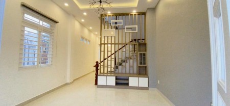 Bán nhà mặt tiền đường số 15, Hiệp Bình Phước, Thủ Đức, dt 75m2, giá 6.7 tỷ