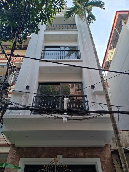 Nhà phân lô ngõ 3 Phạm Tuấn Tài. 56m2 - 6T thông sàn- tiện kinh doanh .Giá 12.5 tỷ