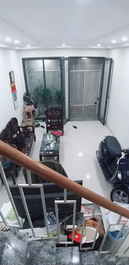 Bán nhà phố Trần Cung, phân lô quân đội, diện tích 45m2 x 3 tầng, giá 4.5 tỷ