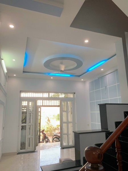 Bán nhà 1 trệt, 1 lầu cuối Đặng Thúc vịnh, qua cầu Rạch Tra là đến, đường 5m