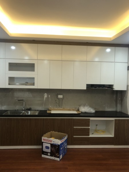 Cần Bán Gấp Nhà Phú Thượng Quận Tây Hồ, ô tô vào nhà, giá 4.6 tỷ
