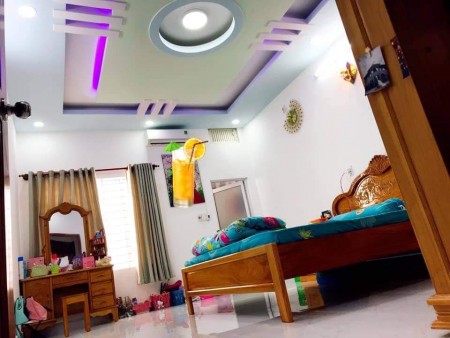 Bán Nhà Đẹp Hẻm 7B Thành Thái, P14, Q10, Giá rẻ, 4x9.5m chỉ 5.2 tỷ lh 0982245779