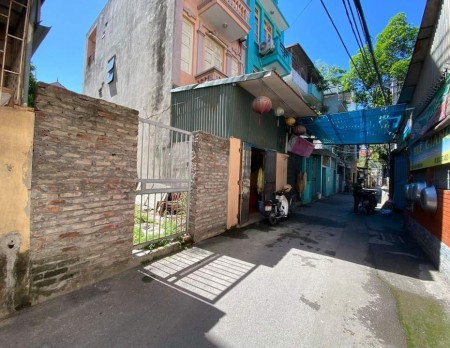 Bán Đất Xuân Diệu Quận Tây Hồ hơn 9 tỷ dt 100m2 mặt tiền 5,5m hẻm ô tô