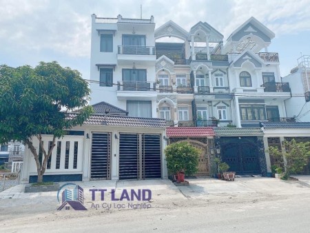 Siêu phẩm biệt thự thiết kế khu Vip Huỳnh Thị Đồng, mặt tiền 20m
